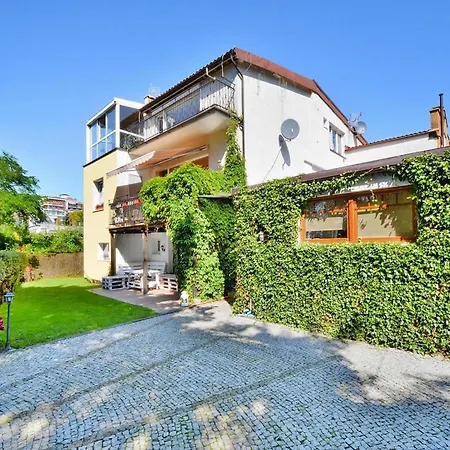 Luxurious, Spacious Apartment, Sauna Included Lägenhet *