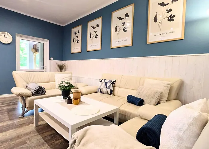 Luxurious, Spacious Apartment, Sauna Included Apartment